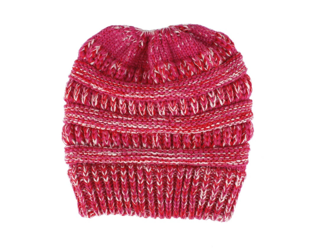 Gorro de Lana Tejido con Abertura para Coleta – Multicolor
